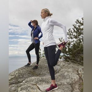 ATHLETA ROCK SPRINGS VEST. LARGE